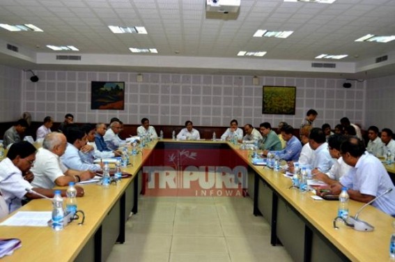 Transport Minister Manik Dey holds meeting at Secretariat: BG track ready to roll trains, awaits CRS inspection 